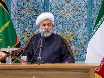 اگر بنا به مذاکره باشد باید با قدرت با دشمن وارد گفت‌وگو شد
