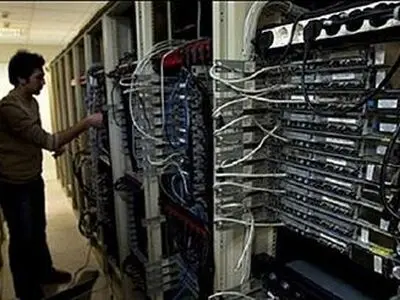 مرگ کارگر پیمانکاری مخابرات بر اثر ایست قلبی 