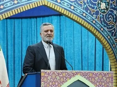 ۱۰ هزار کارگاه نیمه فعال را در راستای امنیت شغلی فعال کردیم / کاهش بیکاری به ۸.۱ درصد