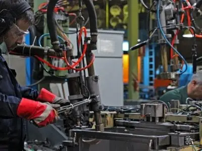 افزایش ۶.۶ درصدی تحویل برق به صنایع در فصل پاییز