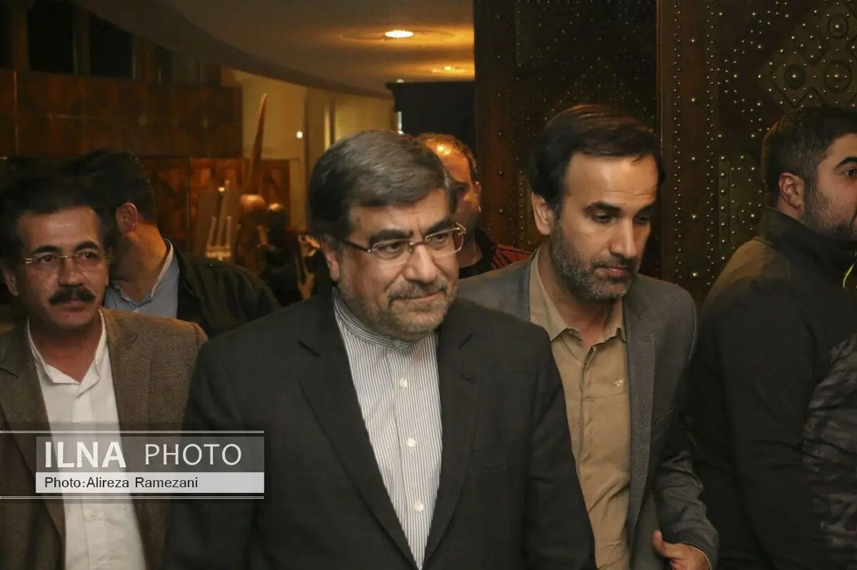 نمایش تالار اصلی تئاترشهر به علی جنتی تقدیم شد