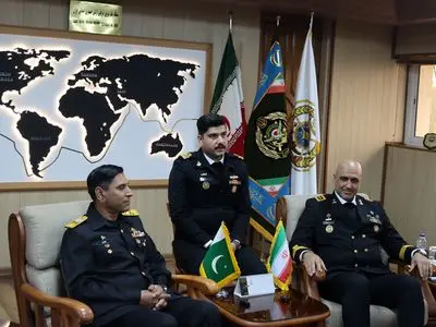 دیدار فرماندهان منطقه یکم امامت نداجا و ناوگروه صلح و دوستی پاکستان