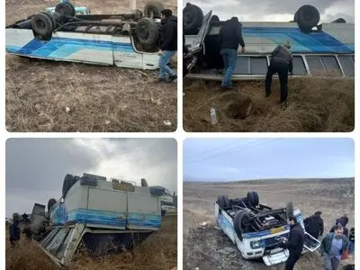 واژگونی اتوبوس حامل کارگران با ۱۶ زخمی