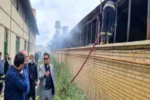 آتش‌سوزی در یک واحد تولیدی شهرک صنعتی شماره ۲ اردبیل مهار شد