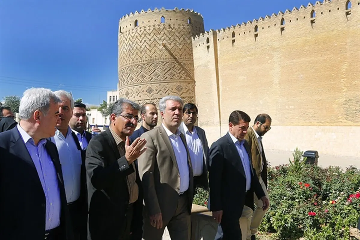 بازدید مونسان از ارگ کریم‌خانی، مجموعه زندیه، حافظیه و سعدیه