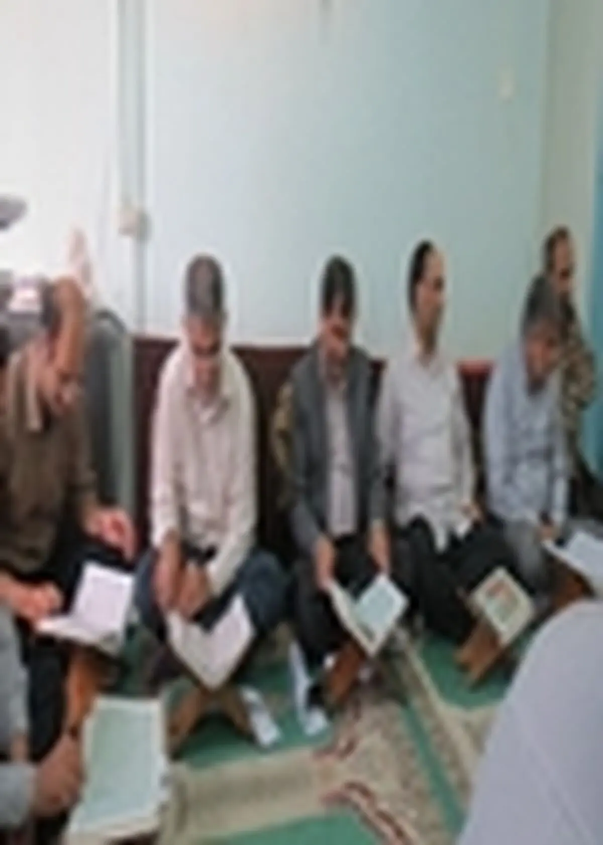 برگزاری محفل انس با قرآن در شرکت آبفار گیلان