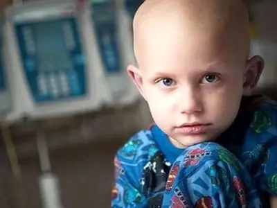 گرانی و کمبود دارو، رنج مضاعف بیماران سرطانی/ یک بیمار: هر تأخیر، هر نبودن دارو، مستقیم روی جان ما اثر می‌گذارد