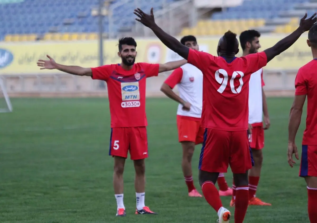 خبر نگران کننده از اردوی پرسپولیس؛ هافبک ملی‌پوش بازی ماشین سازی را از دست داد