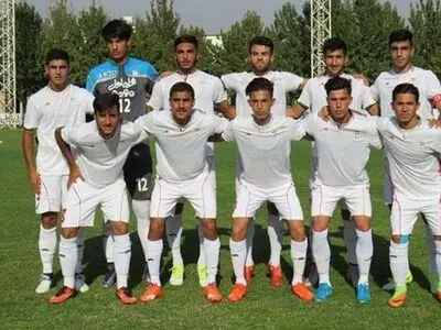 پورغلامی 29 بازیکن را به اردو فرا خواند