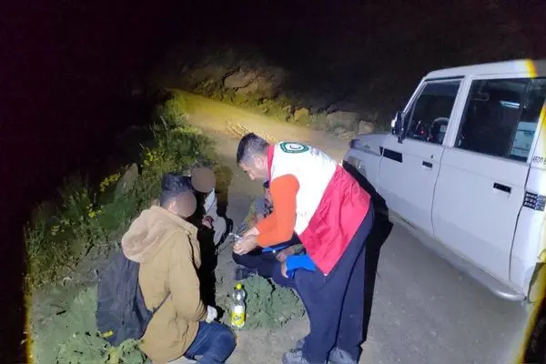 نجات جان دو جوان طبیعت‌گرد در ارتفاعات «تاله‌جار» اشنویه