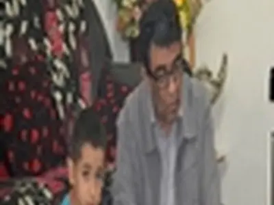 شهردار لاهیجان با خانواده مرحوم خانی‌پور دیدار کرد