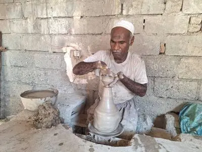 احیای هنر سفال‌گری سنتی در میناب/ خانه سفال شهوار راه‌اندازی می‌شود
