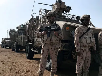 "أ ف ب" عن مسؤول : أبو ظبی تخفض قواتها بالیمن وتنتقل من الاستراتیجیة العسکریة لـ"السلام أولا"