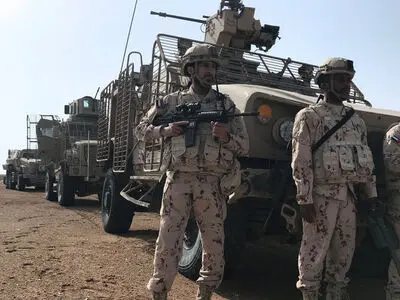 "أ ف ب" عن مسؤول : أبو ظبی تخفض قواتها بالیمن وتنتقل من الاستراتیجیة العسکریة لـ"السلام أولا"