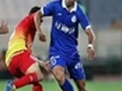 استقلال به مصاف صنعت نفت آبادان می رود