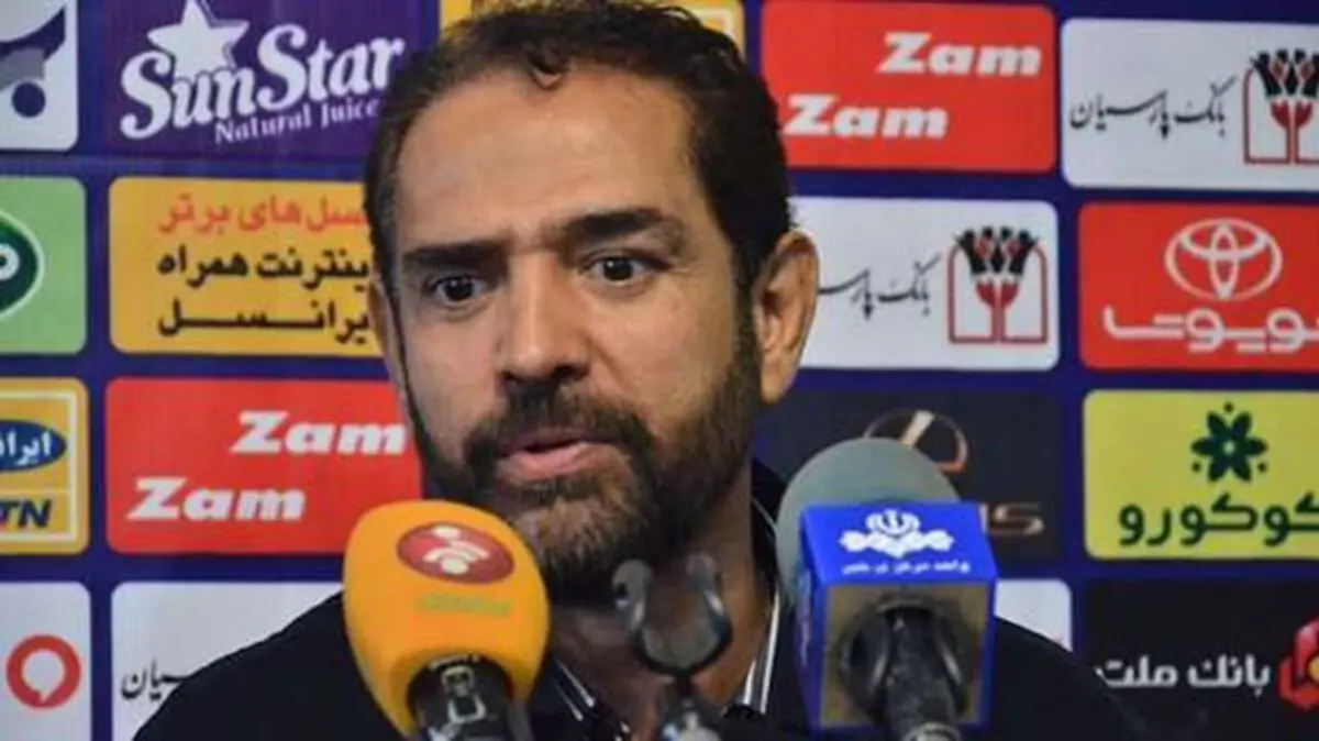 فیروز کریمی سرمربی گسترش فولاد شد 