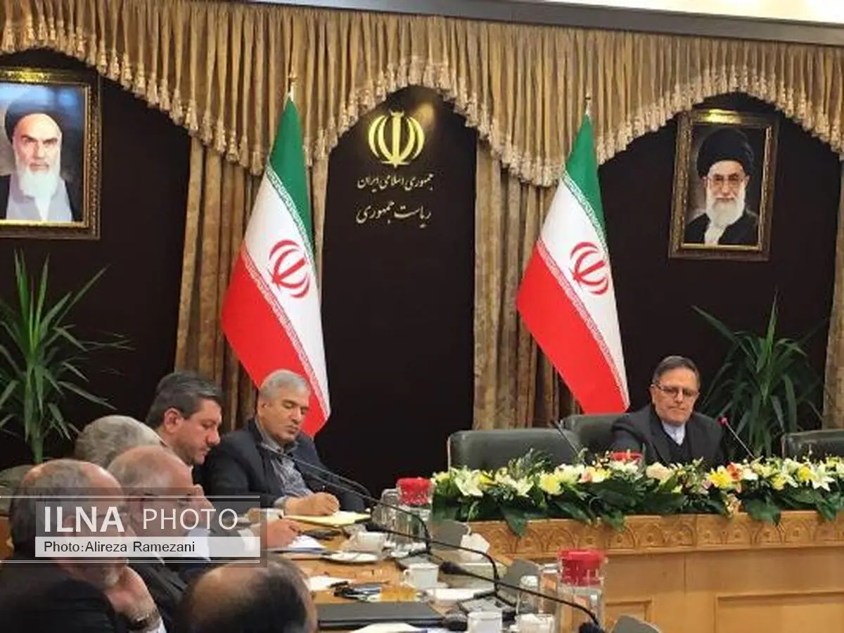 جزئیات جلسه سیف با مدیران عامل بانک‌ها/ بازار بین بانکی ارزی تا پایان سال راه اندازی می شود