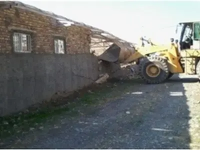 ۱۰ هزار متر مربع بستر رودخانه در شبستر آزادسازی شد
