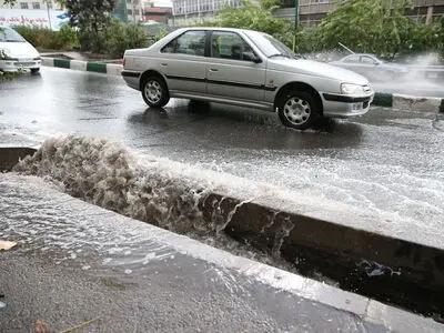 آماده‌باش نیروهای خدمات شهری پایتخت برای جلوگیری از آبگرفتگی احتمالی معابر