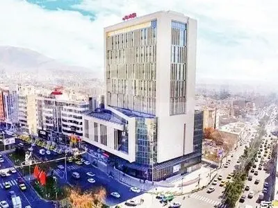 کرج، دایه نامهربان‌تر از مادر