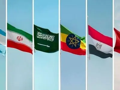 بزودی بانک مرکزی روسیه ریال خریداری می‌کند/ ایجاد واحد پولی مشترک بریکس اتفاق مثبتی است
