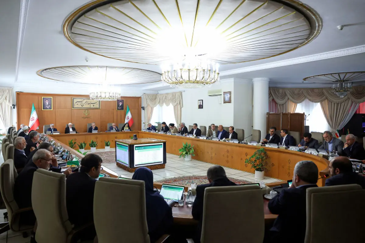 مسئولان دستگاهها برای مدیریت هزینهها تلاش موثر داشته باشند