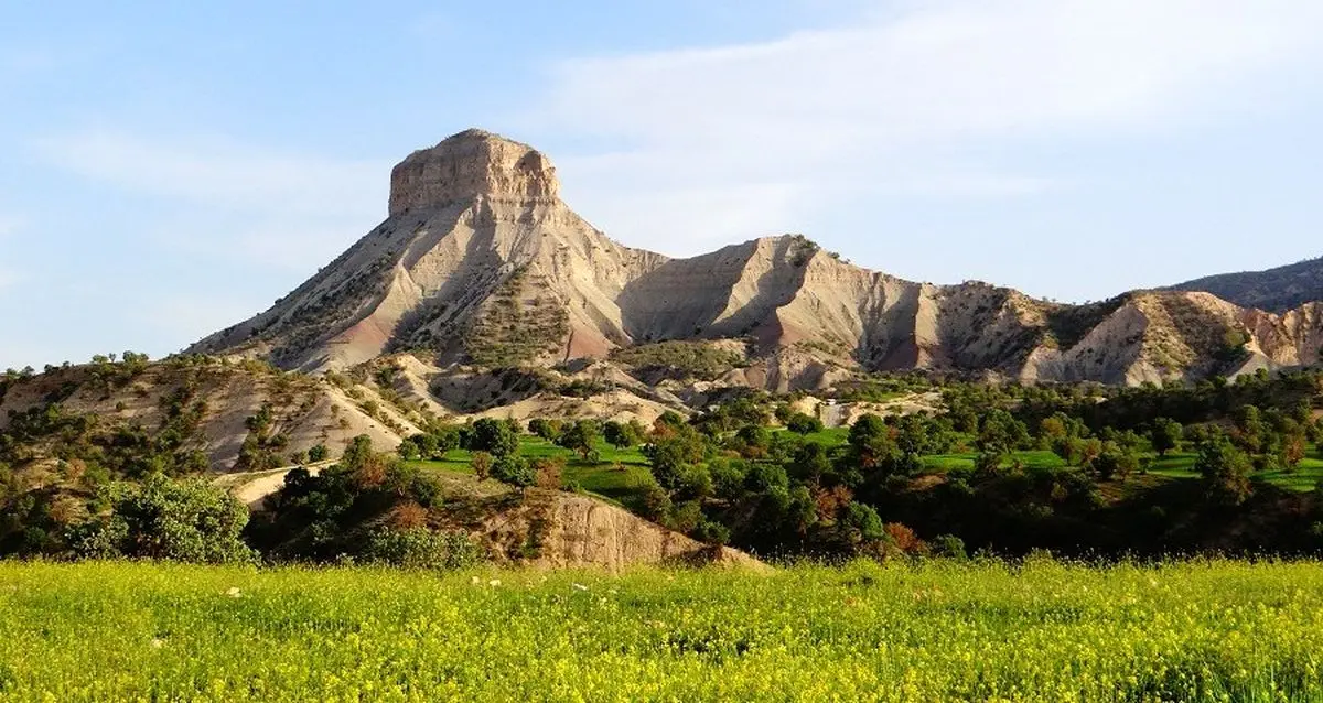 عروس زاگرس میزبان مهربانی برای میهمانان نوروزی است/ گذر از پل گاومیشان ایلام تا غار خفاشان و ایستادن بر قله کبیرکوه