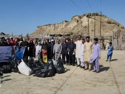 سواحل مکران از زرآباد تا گواتر پاک‌سازی شد  