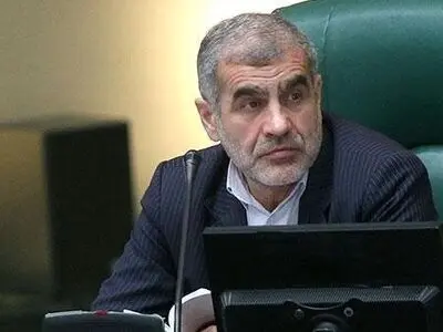 پیگیر استخدام معلمین حق التدریسی از رئیس سازمان برنامه هستم