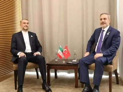 Iranian Turkish foreign ministers meet 