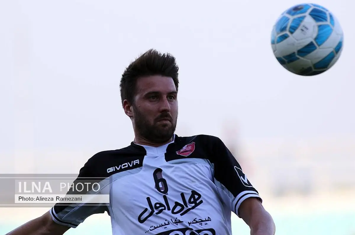 مدافع پرسپولیس مصدوم شد