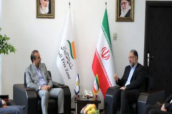 دیدار مدیرعامل شرکت کشتیرانی دریای خزر با مدیرعامل سازمان منطقه آزاد انزلی