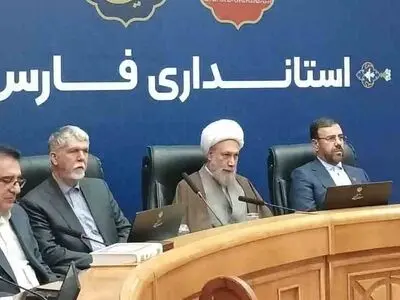 حمایت وزارت فرهنگ از تکمیل سند سومین حرم و کتابخانه مرکزی شیراز/لازم‌الاجراشدن آیین‌نامه جدید شورای فرهنگ عمومی