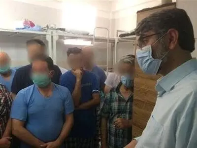 بازدید ۵ ساعته رئیس سازمان زندان‌ها از ندامتگاه تهران بزرگ 