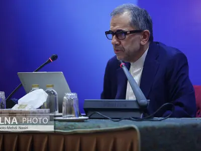 تخت روانجي: سلطنة عمان شريك استراتيجي وجار موثوق للجمهورية الإسلامية الإيرانية
