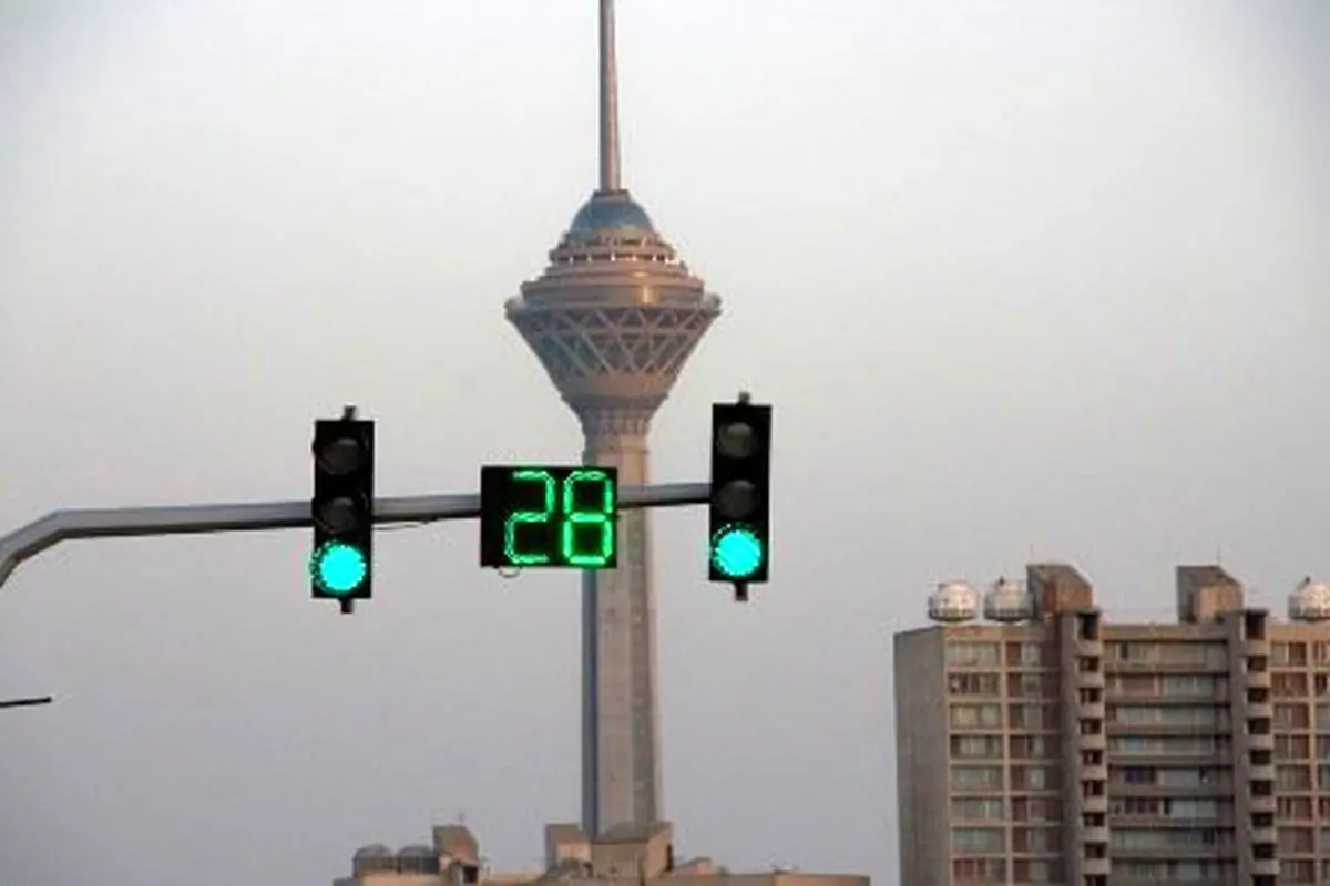 ضرورت پیشبینی منبع انرژی برق برای چراغهای راهنمایی و رانندگی