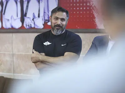 افلاکی: «با هم بودن» بزرگ‌ترین سلاح مردم ایران است