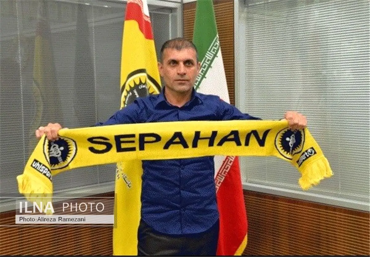 ویسی: اگر سپاهان هشتم شود من را اعدام می‌کنند/ هدف ما این است که در ابتدا آسیایی شویم