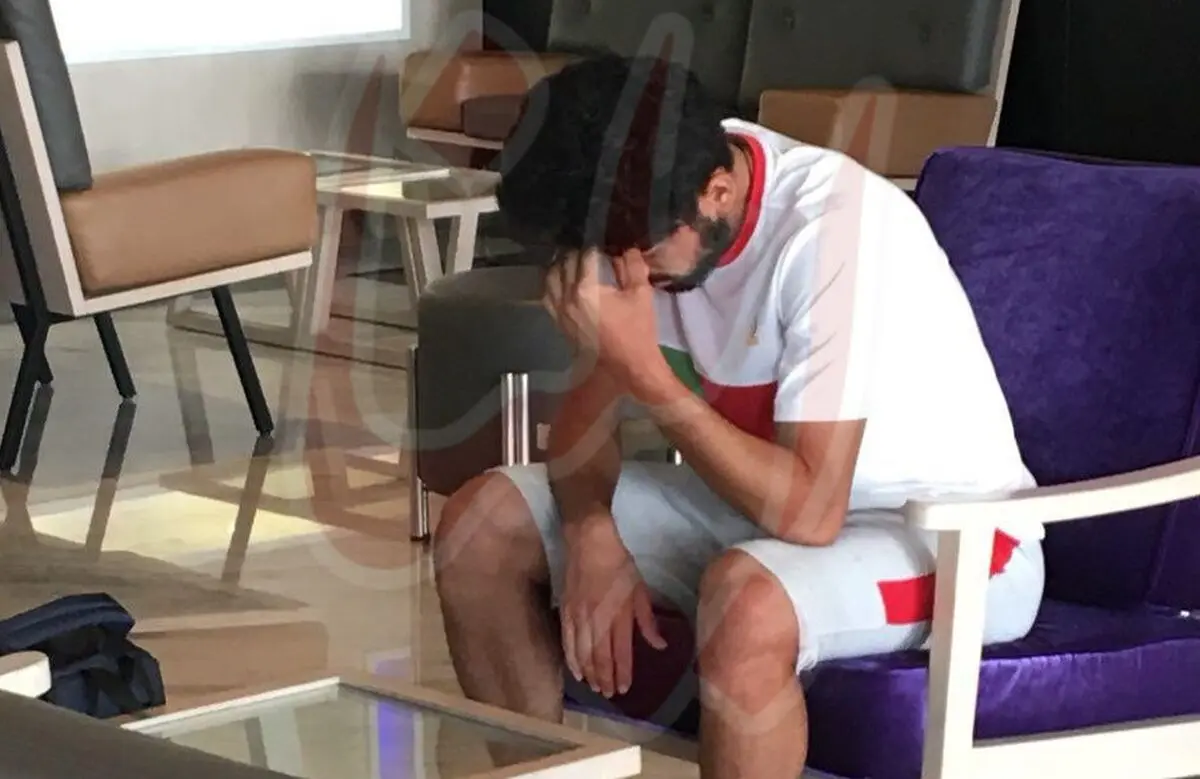 محمد امین اسدی ساکش را برداشت و رفت (عکس و فیلم)