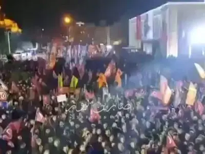 تظاهرات گسترده در استانبول و آنکارا به دنبال بازداشت شهردار استانبول/ اردوغان با مشت آهنین جواب داد + فیلم