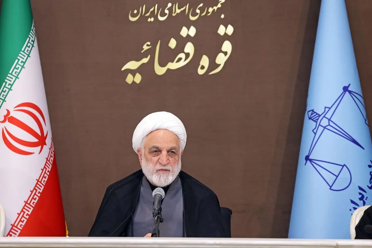 دشمن به شدت مترصد است تا از گفتار ما خوراک تبلیغاتی و عملیات روانی تولید کند
