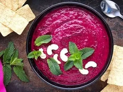 دیپ لبو؛ پیش غذای یلدایی متفاوت و مجلسی