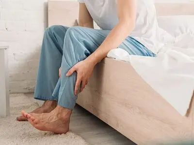 علائم سندروم پای بی‌قرار