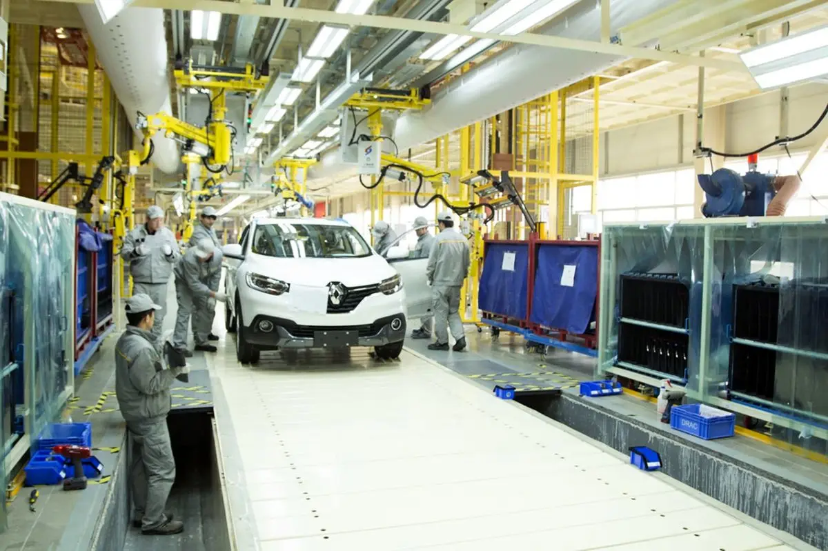 Iranian carmaker says cannot deliver presold Renaults