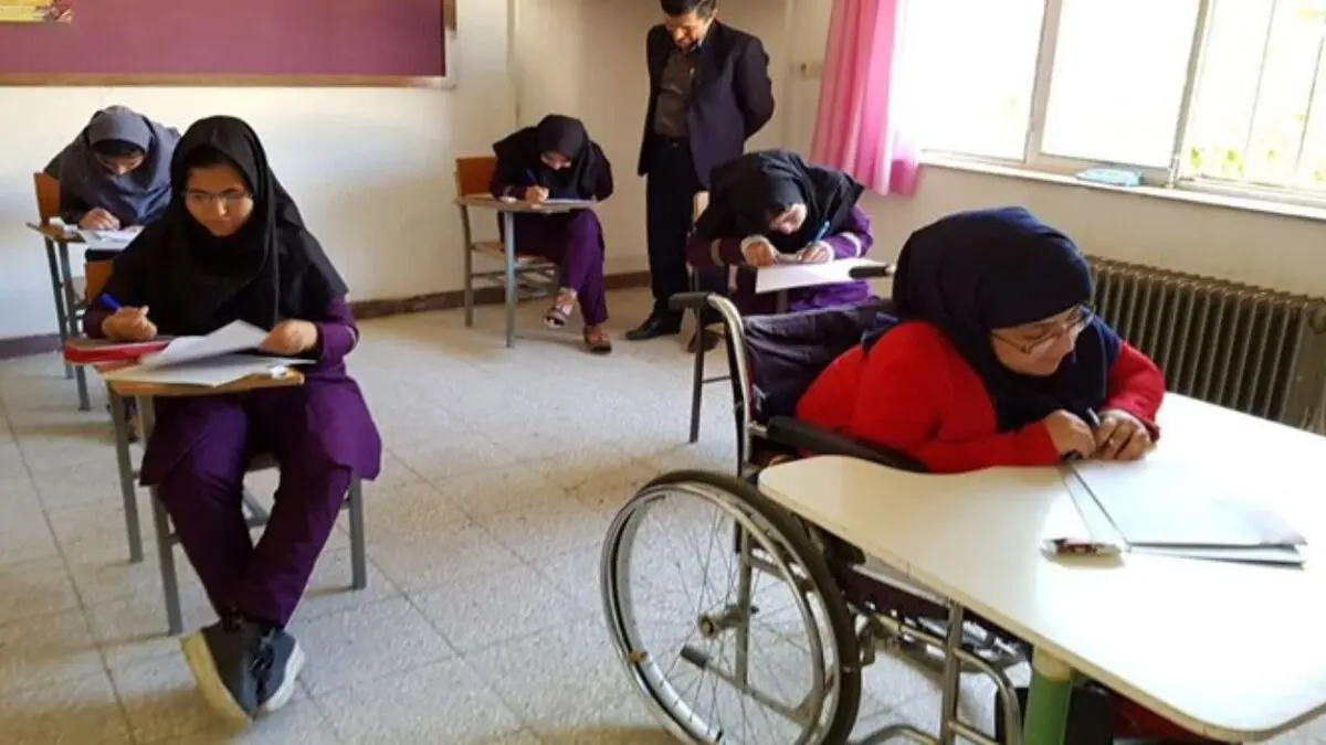 دانش‌آموزان بالای ۱۷سال استثنایی در اولویت واکسیناسیون
