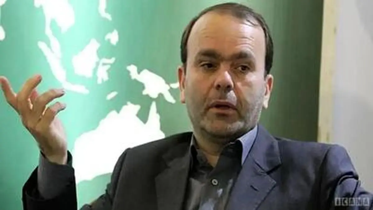 عمق نفوذ دستگاههای اطلاعاتی دشمن بیش از تصور ما بود/ با ارسال پیامک، نمایندگان را تهدید و به رئیسجمهور و وزیر خارجه توهین میکنند/ سربازان سایبری را متوقف کنید