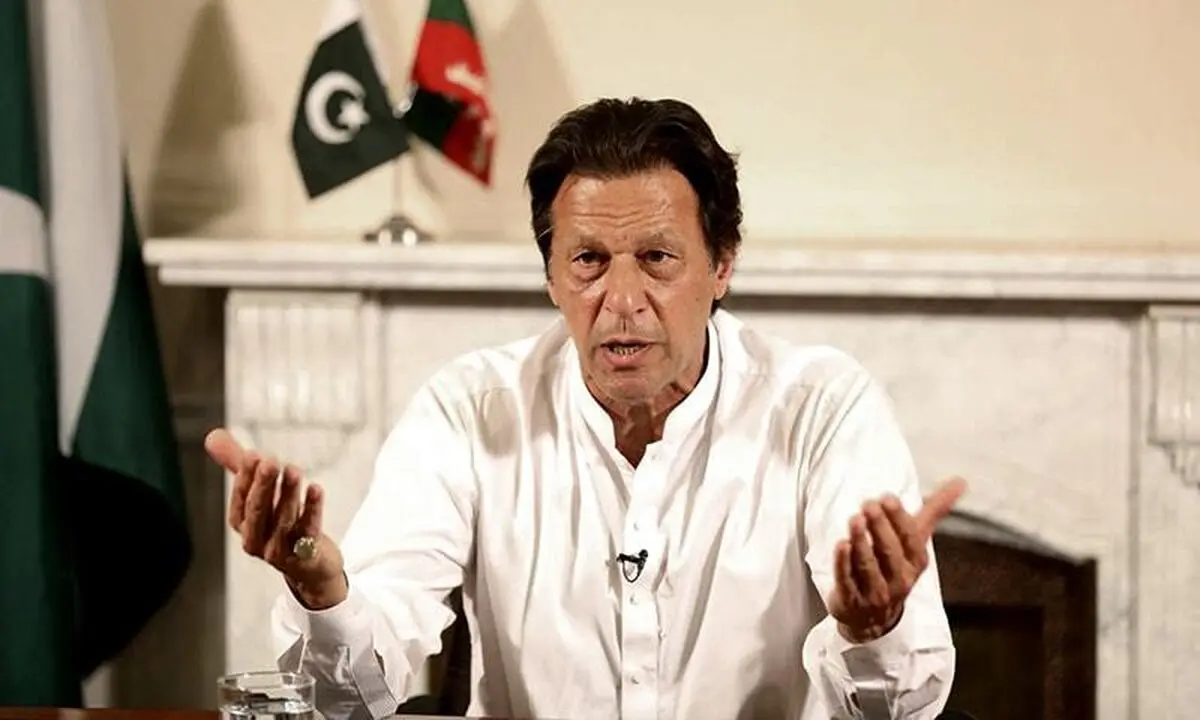 گفت‌وگوی عمران خان و خلیل‌زاد در اسلام‌آباد