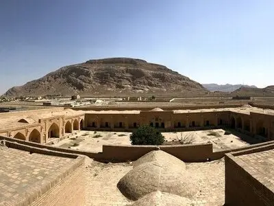 مقدمه‌ای در باب کاروانسراهای ایران/ بناهای با ارزش به جامانده از تاریخ معماری