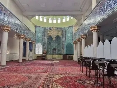 روزنامه اصولگرا: چرا جوانها و نوجوانها به مسجد تمایل ندارند؟