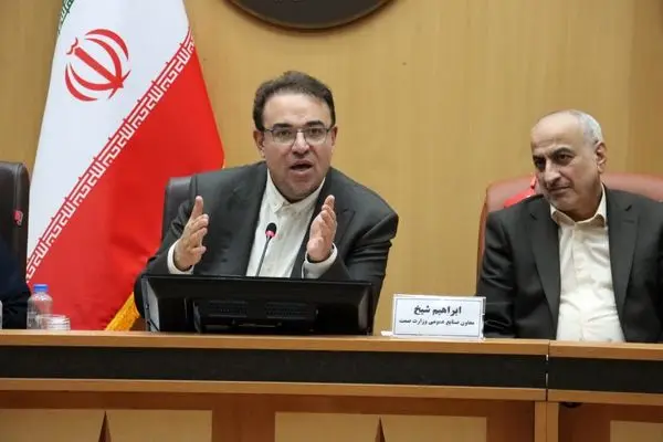 وزارت صمت درخواست صنعت‌گران کشور را برای دریافت و تخصیص ارز با جدیت و سهولت مورد رسیدگی قرار می‌دهد 